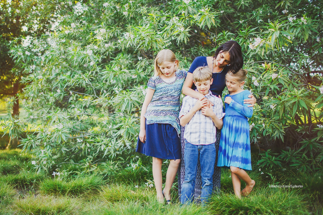 Orange County family and childrens photographer Madeleine JL Photography | Serving orange county, los angeles and san diego with maternity, newborn and family photography